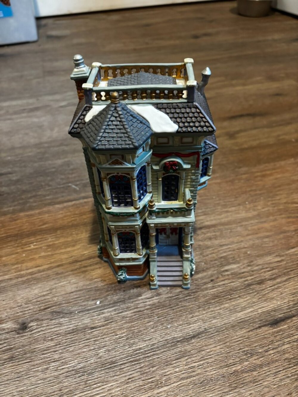 Lemax Christmas Village light up house Harvey House